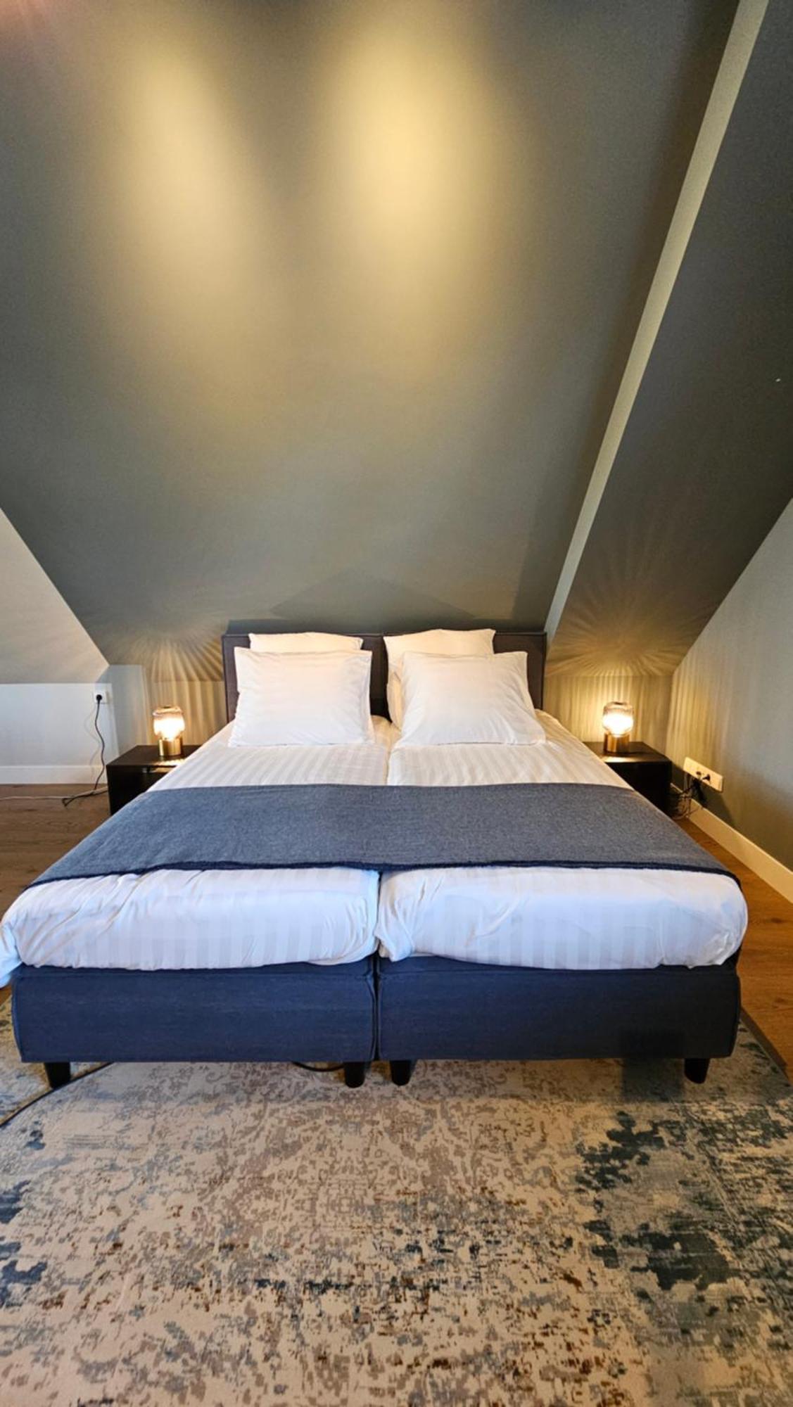 Guest Room Utrecht Bagian luar foto