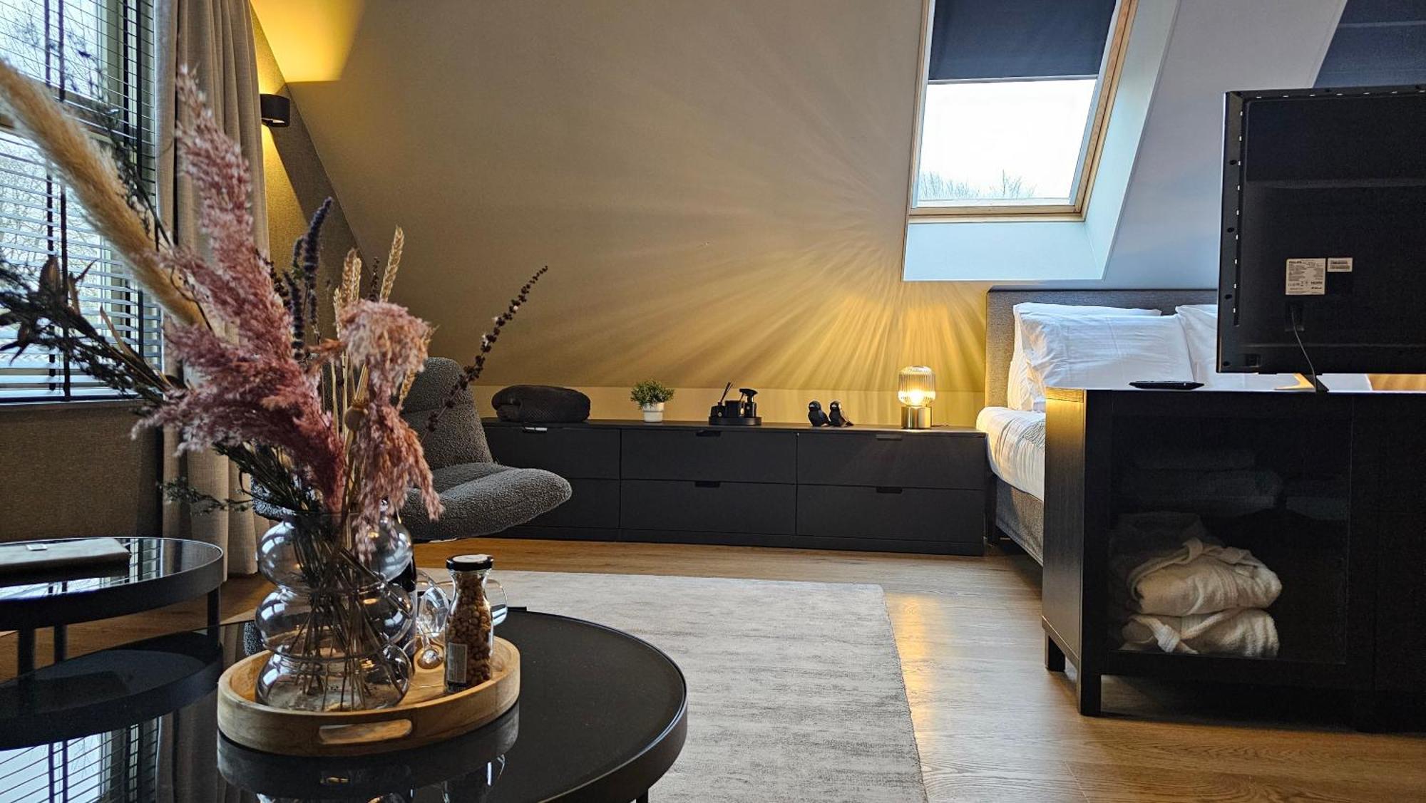 Guest Room Utrecht Bagian luar foto